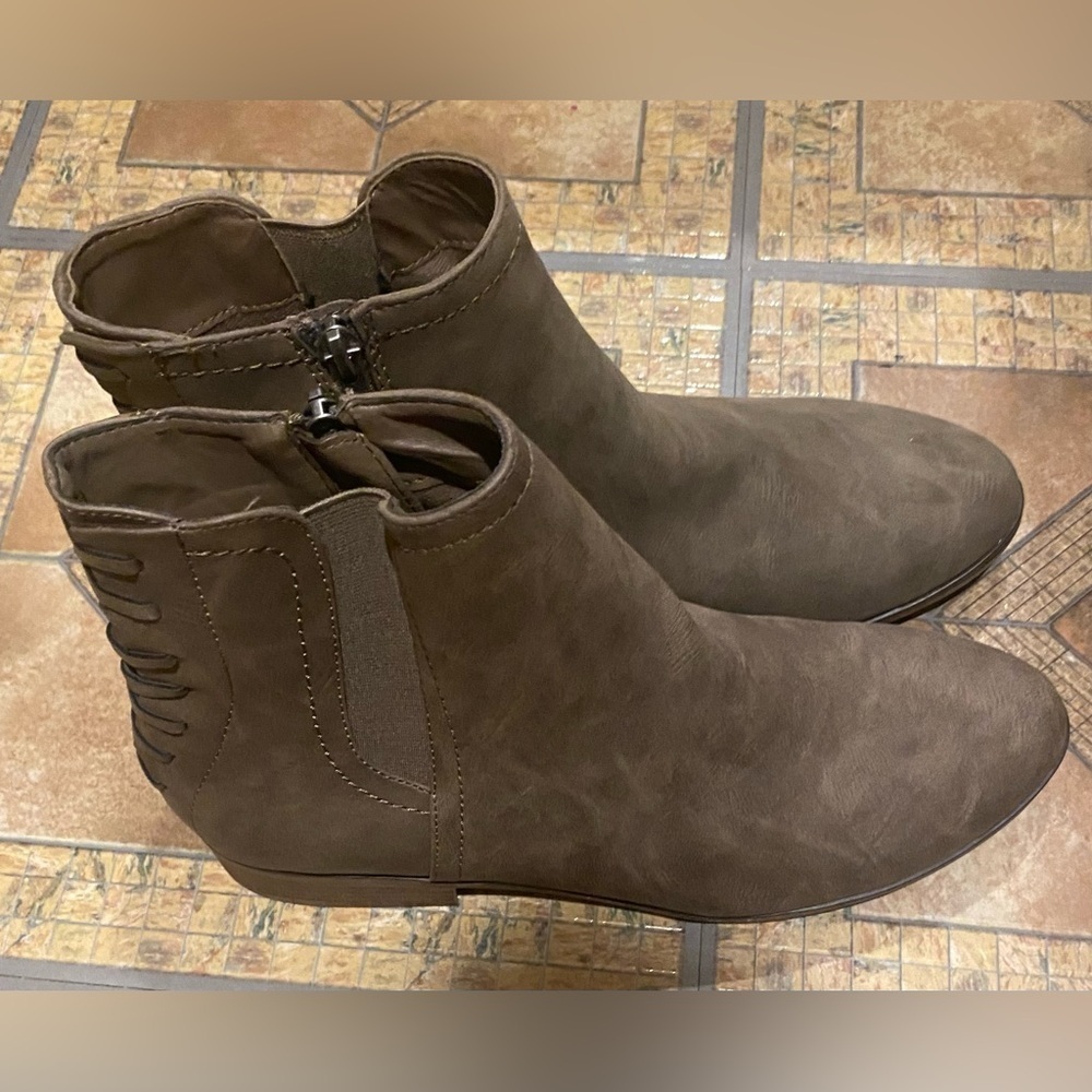Limelight boots